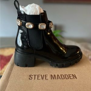 Steve Madden boots